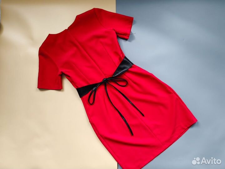 Женское платье красное 44