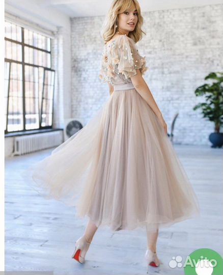 Вечернее платье миди