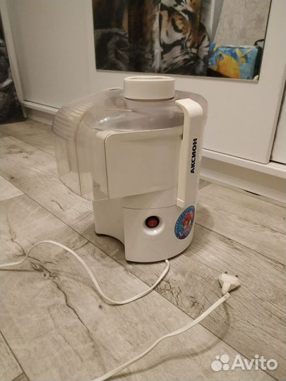 Соковыжималка СССР электрическая