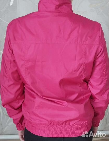 Ветровка для девочки