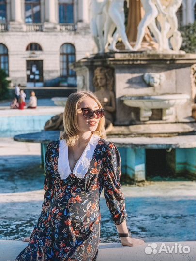 Платье Zara XS женское с воротником