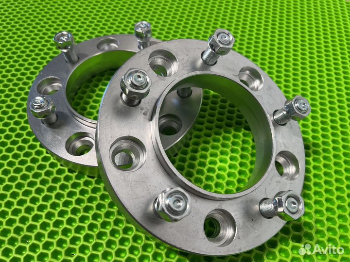 Проставки 5х150 25 мм. Land Cruiser, LX570 2 шт