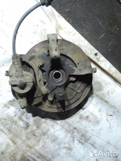 Кулак поворотный передний правый Fiat Doblo 05-15