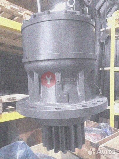 Редуктор поворота Komatsu PC240NLC-7 206-26-00400