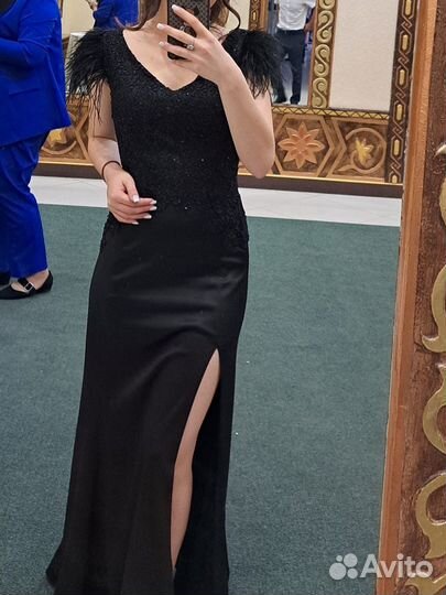 Вечернее платье