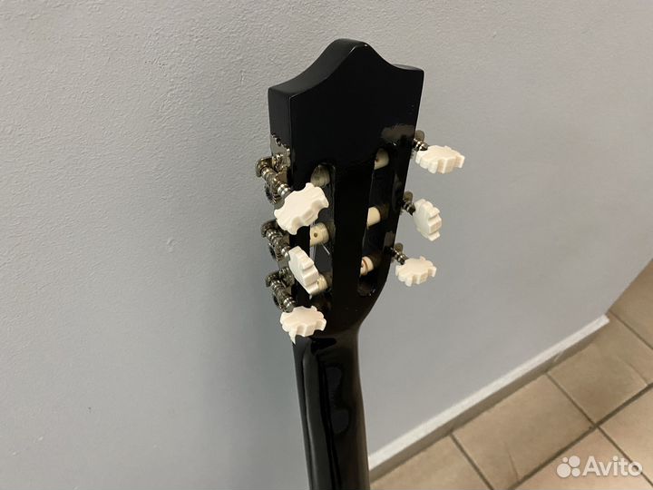 Классическая гитара