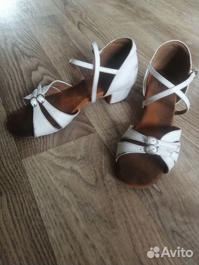 Рейтинговые туфли для бальных танцев