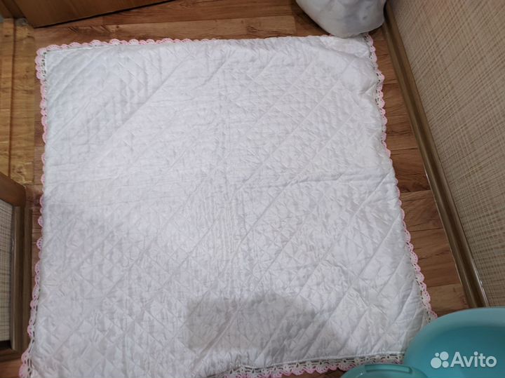 Одеялки, конверт на выписку и подушка для малыша