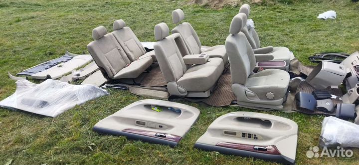 Салон toyota ipsum асм 26