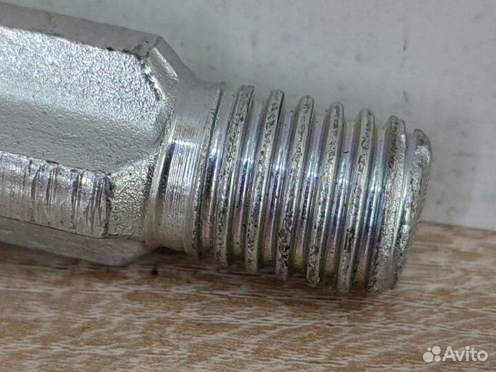 Крюк буксировочный Bmw 3 F30 N20B20 2012