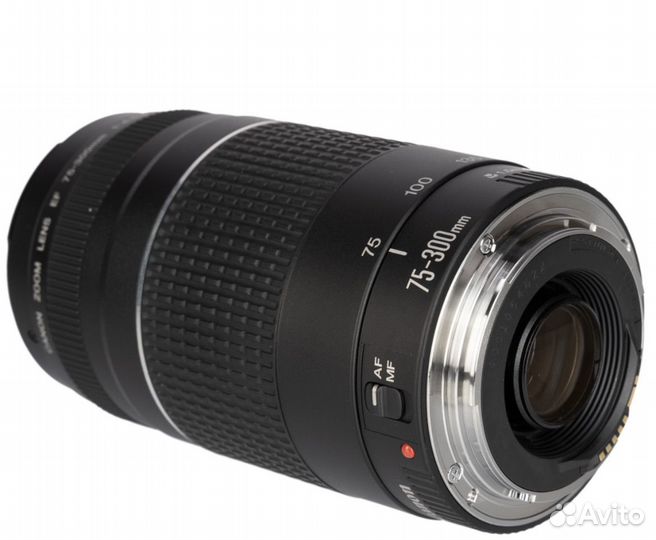 Зеркальный фотоаппарат canon 550d