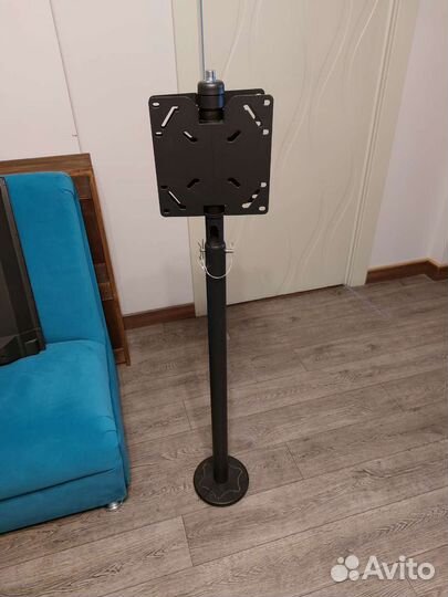 Кронштейн для телевизора потолочный