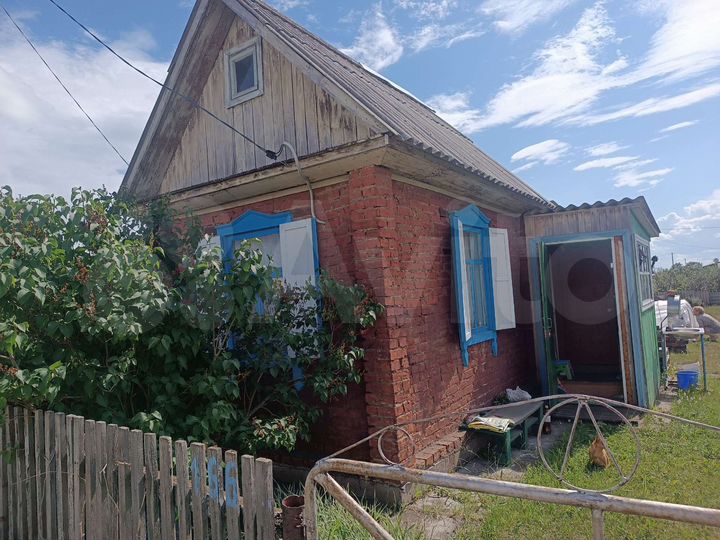 Дом 18 м² на участке 5 сот.