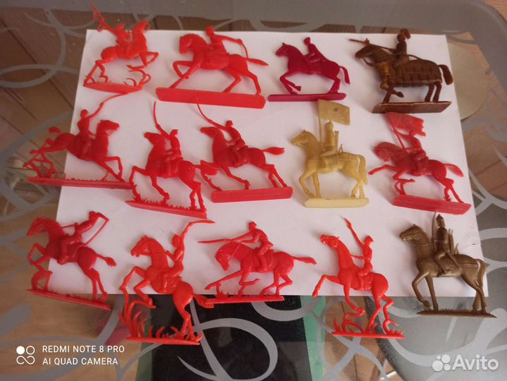 Игрушки СССР солдатики