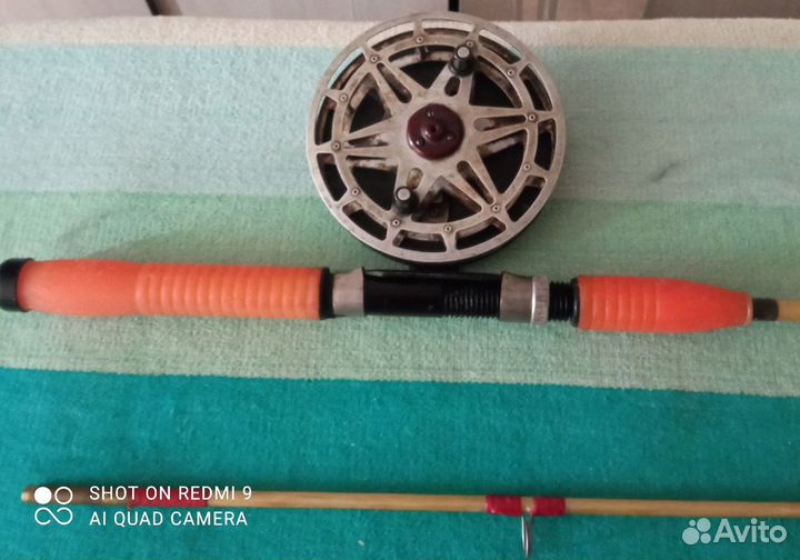 Спиннинг двухсоставной 1.7 м СССР с катушкой