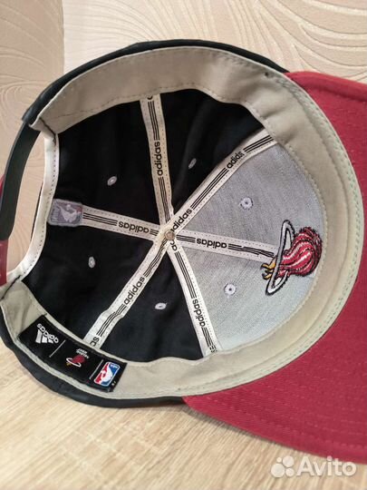 Кепка бейсболка снепбек Adidas (Оригинал)