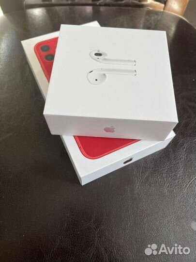 Телефон iPhone 11