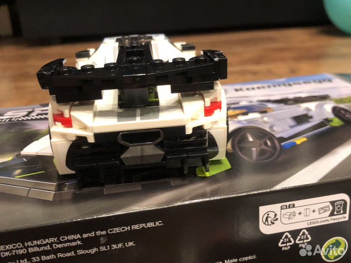 Машина lego speed champions Koenigsegg (собранная)