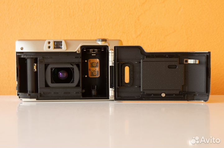 Пленочный фотоаппарат Nikon Lite Touch Zoom 70Ws +