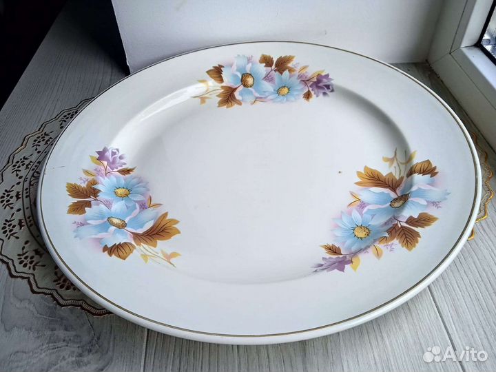 Блюдо,салатники хрустальные и др