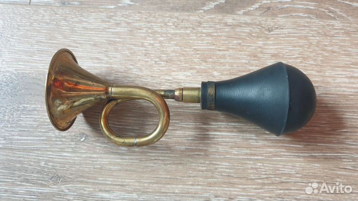 Гудок, клаксон с сигналом, Индия