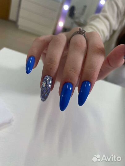 Мастер маникюра