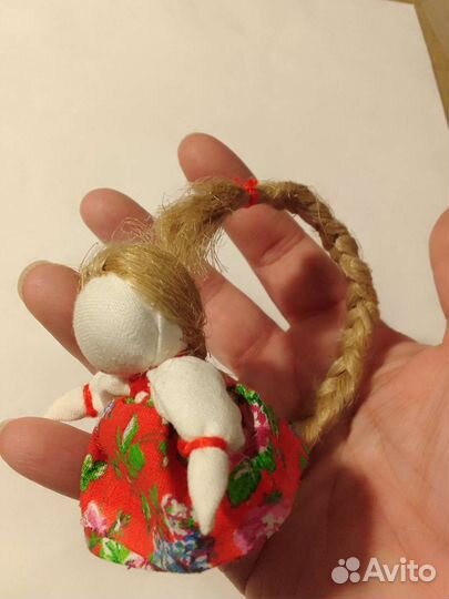 Куколка- оберег с косой. Ручной работы