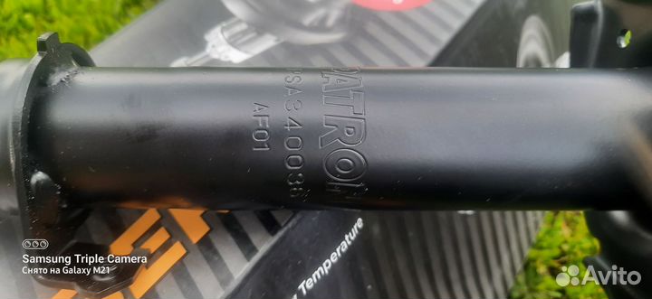 Передние стойки амортизаторов honda accord 8