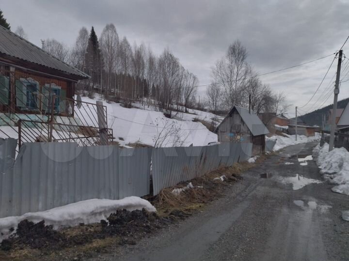 Дом 37,1 м² на участке 12 сот.