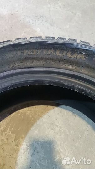 Hankook Winter I'Pike LV RW15 225/60 R17