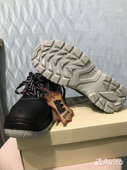 Полуботинки Скорпион