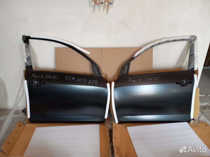 Toyota RAV4 передний левый дверь правый дверь
