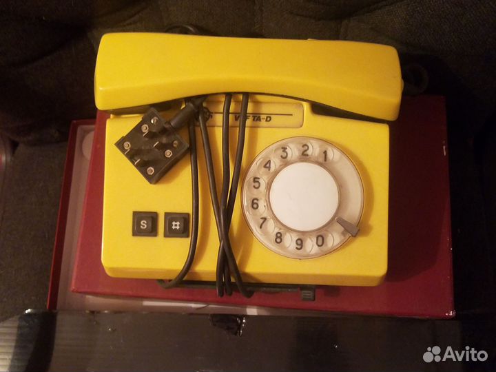 Старый телефон СССР