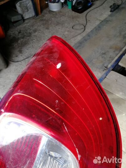 Фонарь задний правый Рено Логан 2