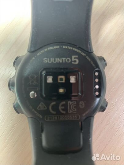 Спортивные часы suunto