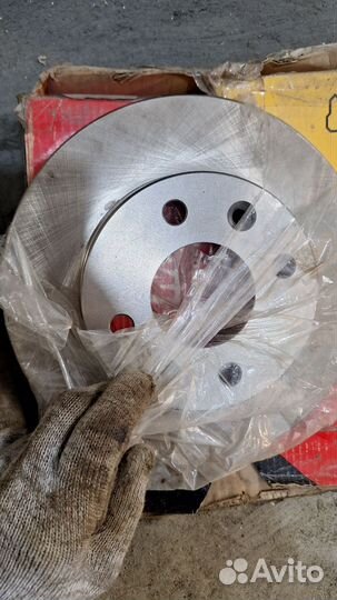 Диски тормозные передние Logan, Dacia, Sandero