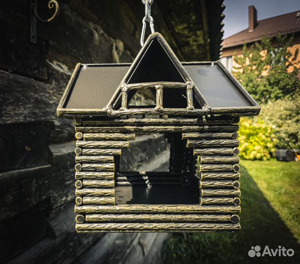 Кормушка для птиц кованая
