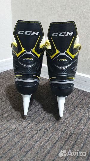 Хоккейные коньки CCM Super Tacks 9360
