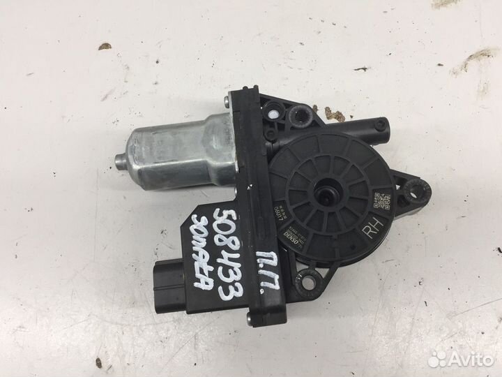 Моторчик стеклоподъемника передний правый