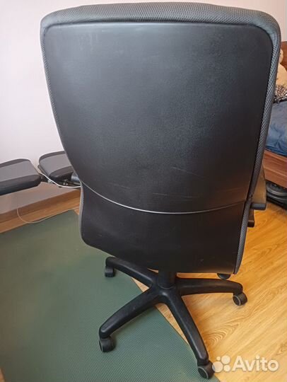 Компьютерное кресло велюр