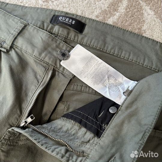 Шорты Guess