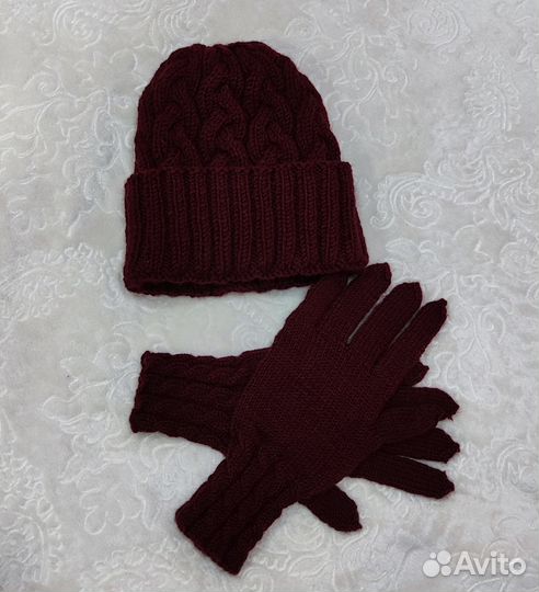 Вязанный комплект