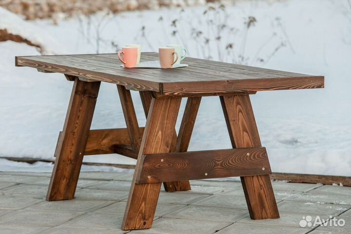 Стол уличный из массива. Садовая мебель