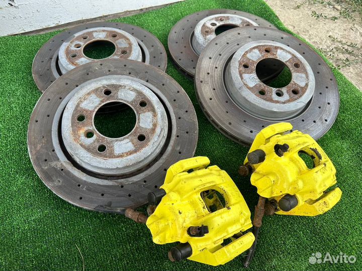 Бмв 330i Диски и суппорта