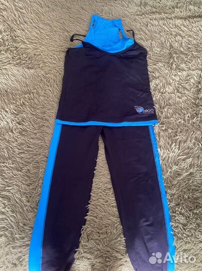 Спортивный костюм