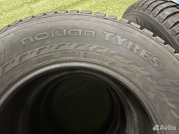 Nokian Tyres Hakkapeliitta 9 SUV 285/40 R21 109T