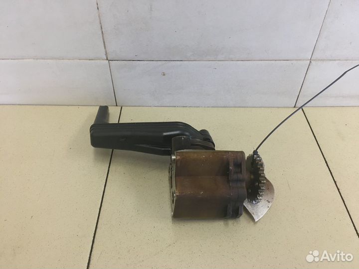 Насос масляный C-MAX 2003-2011