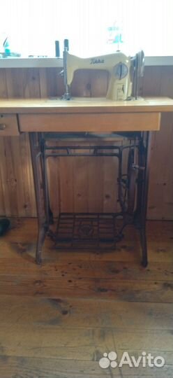 Швейная машина tikka