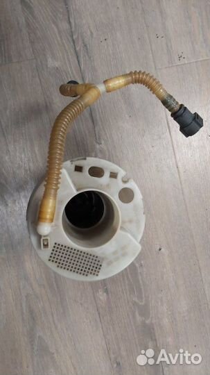 Топливный насос Volkswagen Touareg 1 4.2 2006