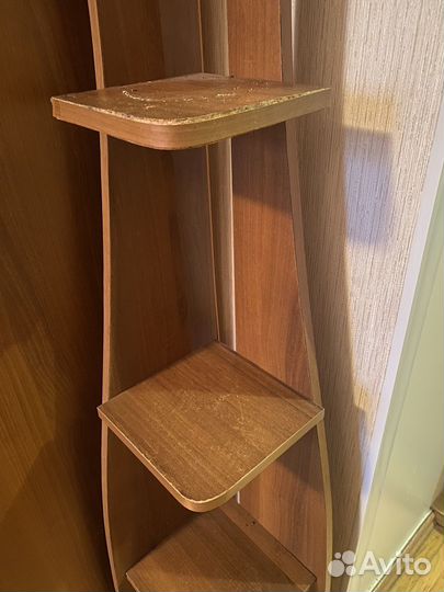 Полка угловая